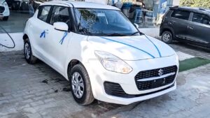 Maruti Swift का स्पोर्टी लुक बना रहा लाखों को दीवाना, फ़ीचर्स ऐसा की कम क़ीमत में बना ग़रीबों का मसीहा