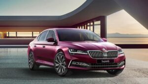 Skoda Superb : भारत में लॉन्च हुई स्कोडा की नई कार, लेटेस्ट फीचर्स और पावरफुल इंजन से है लैस