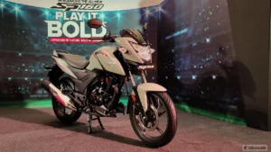 Hero Splendor को फिरकी की तरह नाचने आ रहीं Honda की यह शानदार लुक वाली बाइक