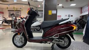 धांसू लुक के साथ आ गया Honda का नया स्कूटर, कम कीमत में बेस्ट फीचर्स