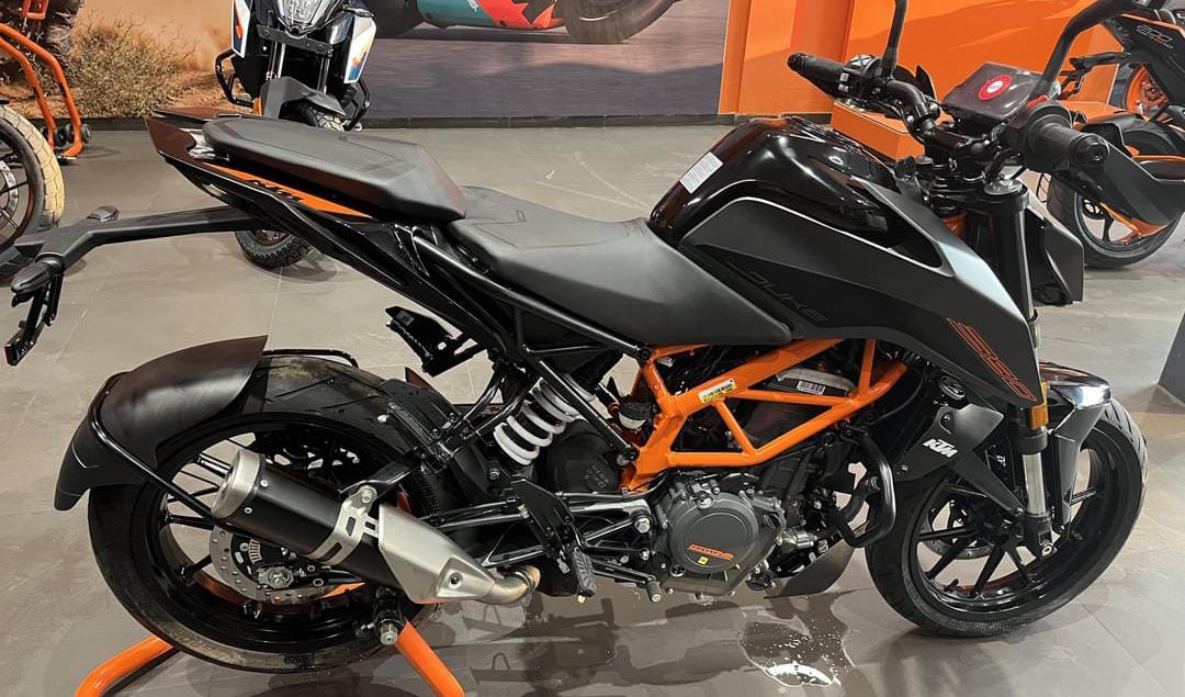 KTM Duke 390