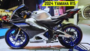 Pulsar की हवा टाइट करने 40 KM की माइलेज के साथ आई Yamaha R15