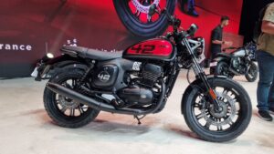 समझदार लोग Royal Enfield की जगह खरीद रहे हैं Jawa 42 Bobber क्रूजर बाइक