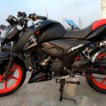 TVS Apache RTR 160 V4