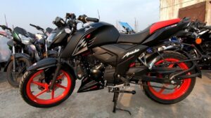 लॉन्च होते ही हिल गया मार्केट, जबरदस्त फीचर्स के साथ आया TVS Apache RTR 160 V4, देखे कीमत