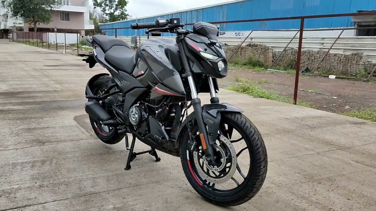 Bajaj Pulsar N250