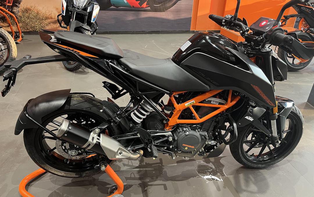 KTM Duke 390