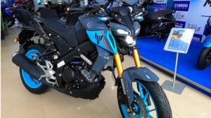 लग्जरी फीचर्स और प्रीमियम डिजाइन के साथ इंप्रेशन जमाने आया Yamaha MT 15 V2, देखे कीमत