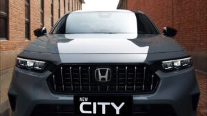 स्पोर्टी लुक में सभी को दीवाना बना रही Honda की यह शानदार कार City